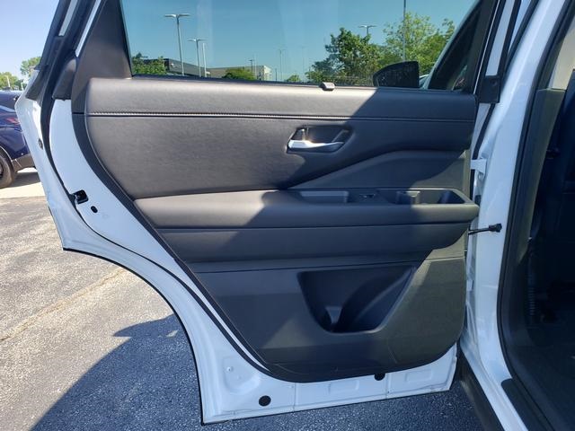 new 2025 Nissan Pathfinder car, priced at $46,774