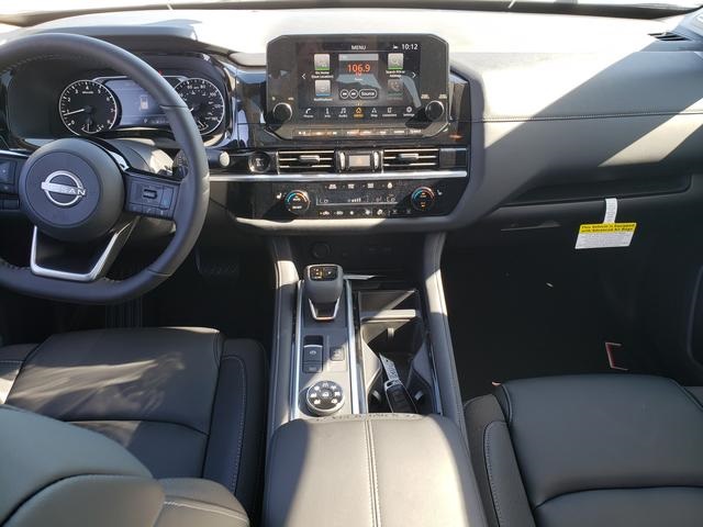 new 2025 Nissan Pathfinder car, priced at $46,774