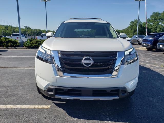 new 2025 Nissan Pathfinder car, priced at $46,774