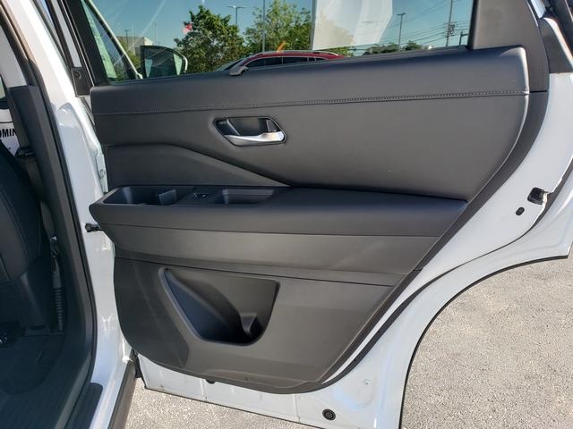 new 2025 Nissan Pathfinder car, priced at $46,774
