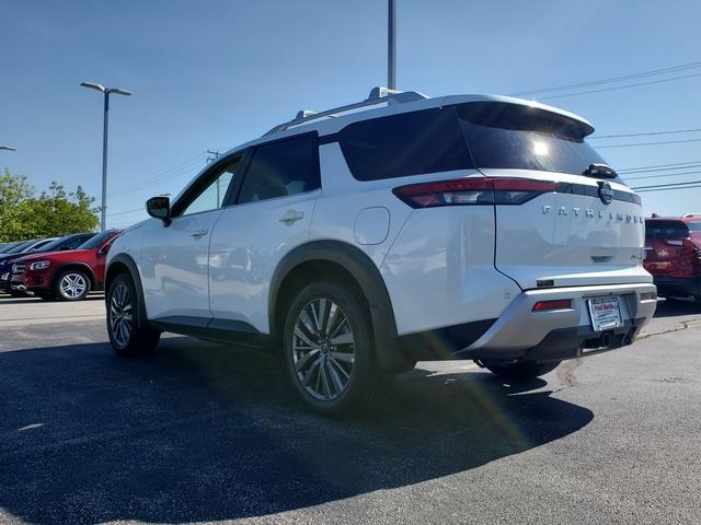 new 2025 Nissan Pathfinder car, priced at $46,774