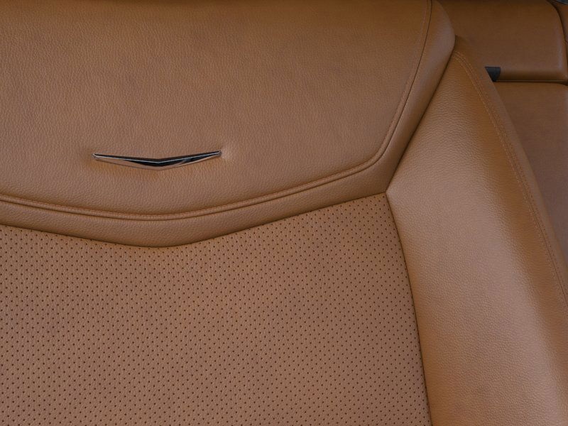 new 2025 Cadillac XT5 car, priced at $57,895