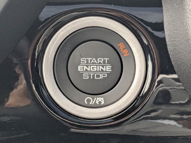 new 2025 Ram 1500 car, priced at $62,405