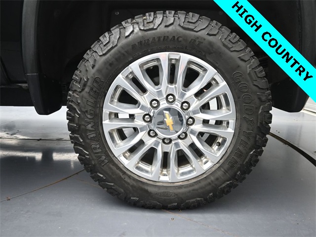 used 2022 Chevrolet Silverado 2500HD car, priced at $57,588