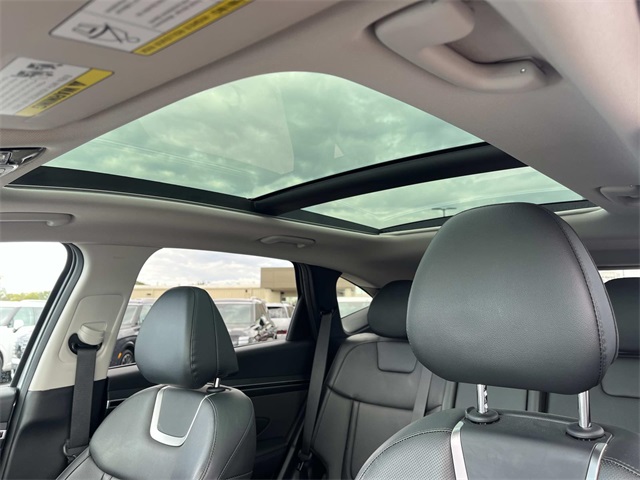 used 2022 Hyundai Tucson Hybrid car, priced at $24,988