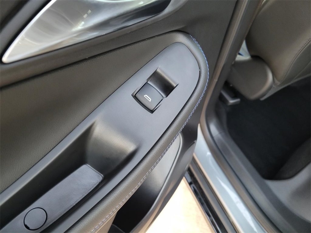 used 2025 Buick Encore GX car, priced at $24,278