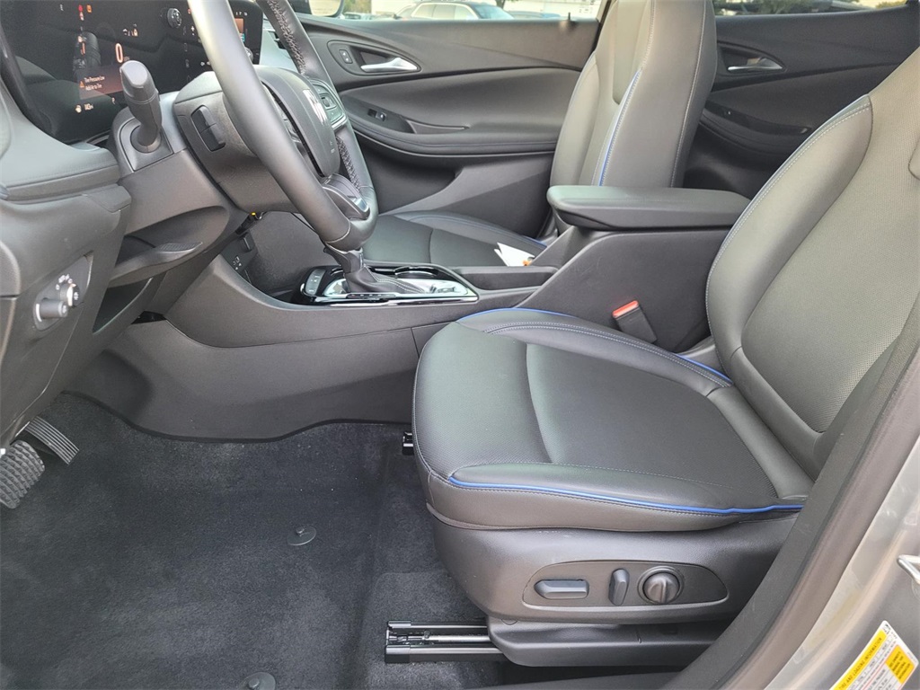 used 2025 Buick Encore GX car, priced at $24,278
