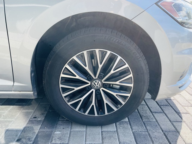 used 2021 Volkswagen Jetta car, priced at $18,500