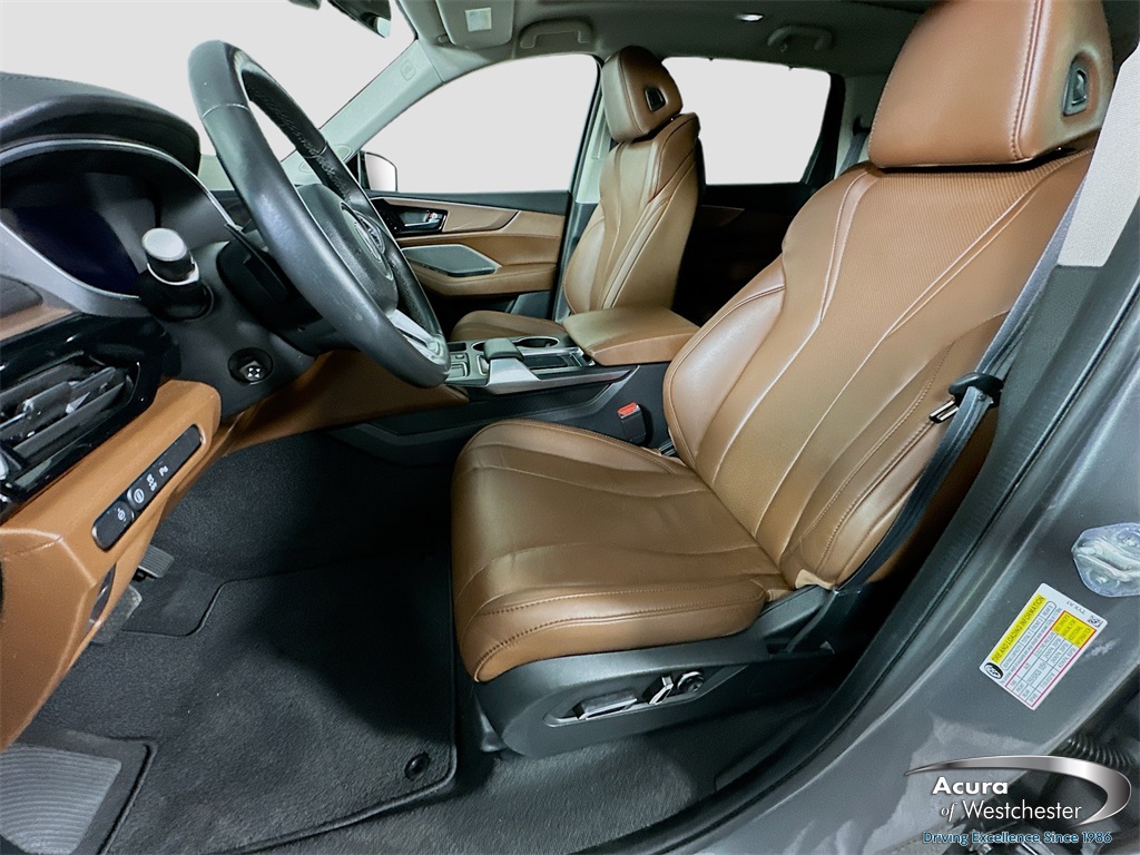 used 2023 Acura MDX car, priced at $40,299