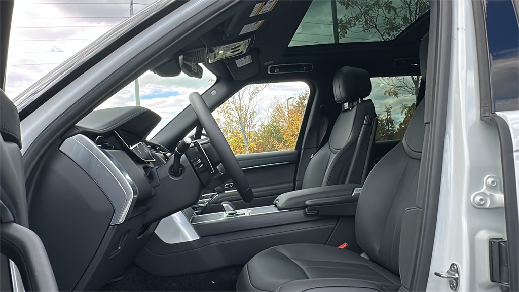 new 2025 Land Rover Range Rover car, priced at $123,220