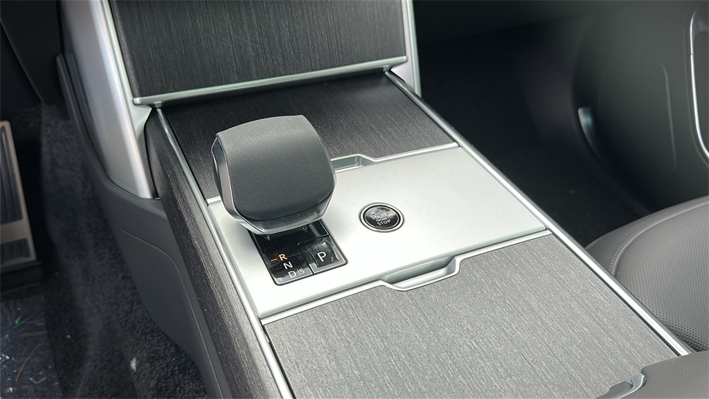 new 2025 Land Rover Range Rover car, priced at $123,220