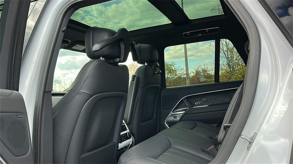 new 2025 Land Rover Range Rover car, priced at $123,220