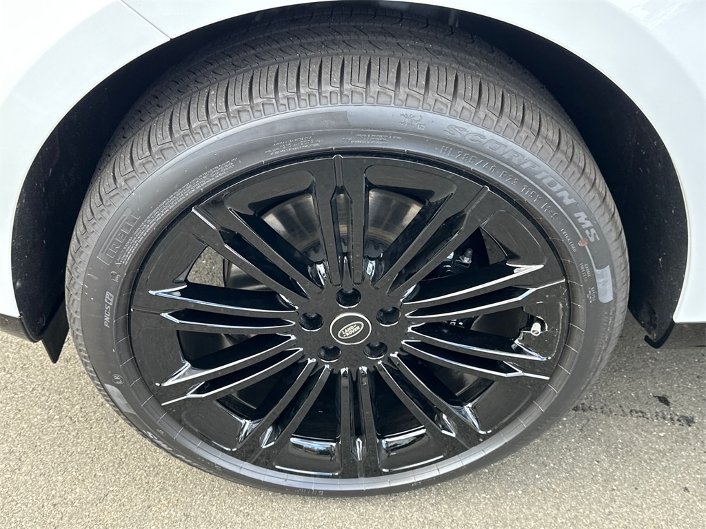 new 2025 Land Rover Range Rover car, priced at $123,220