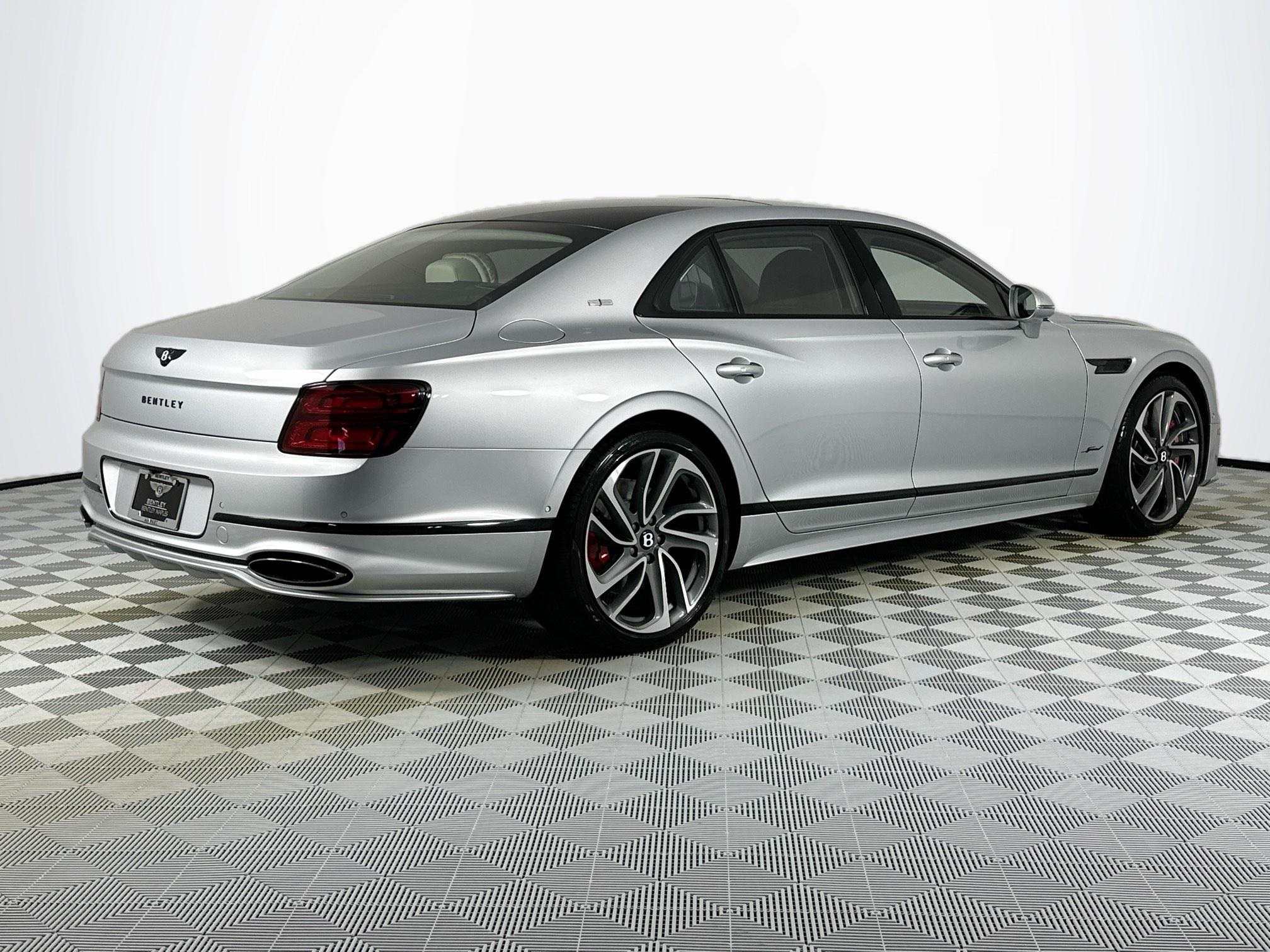 new 2025 Bentley Flying Spur car
