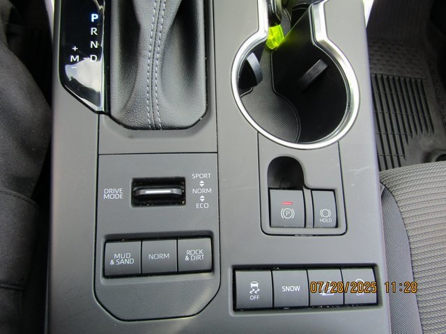 used 2022 Toyota Highlander car, priced at $33,999
