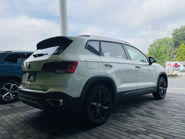 used 2022 Volkswagen Taos car, priced at $21,900