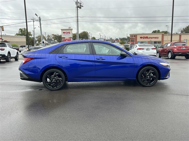 new 2026 Hyundai Elantra Hybrid car, priced at $27,950