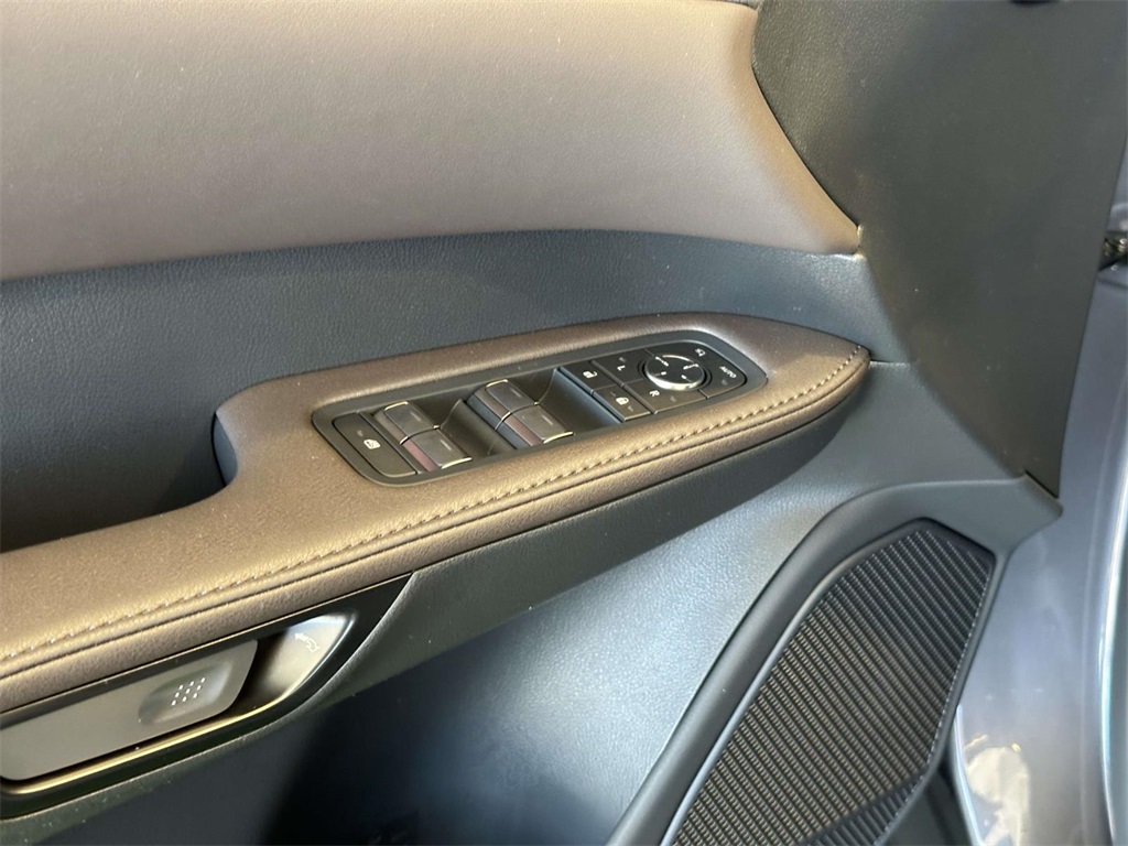 new 2025 Lexus RX car, priced at $77,604