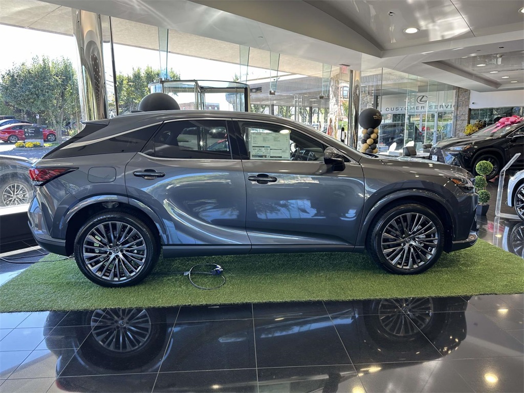 new 2025 Lexus RX car, priced at $77,604