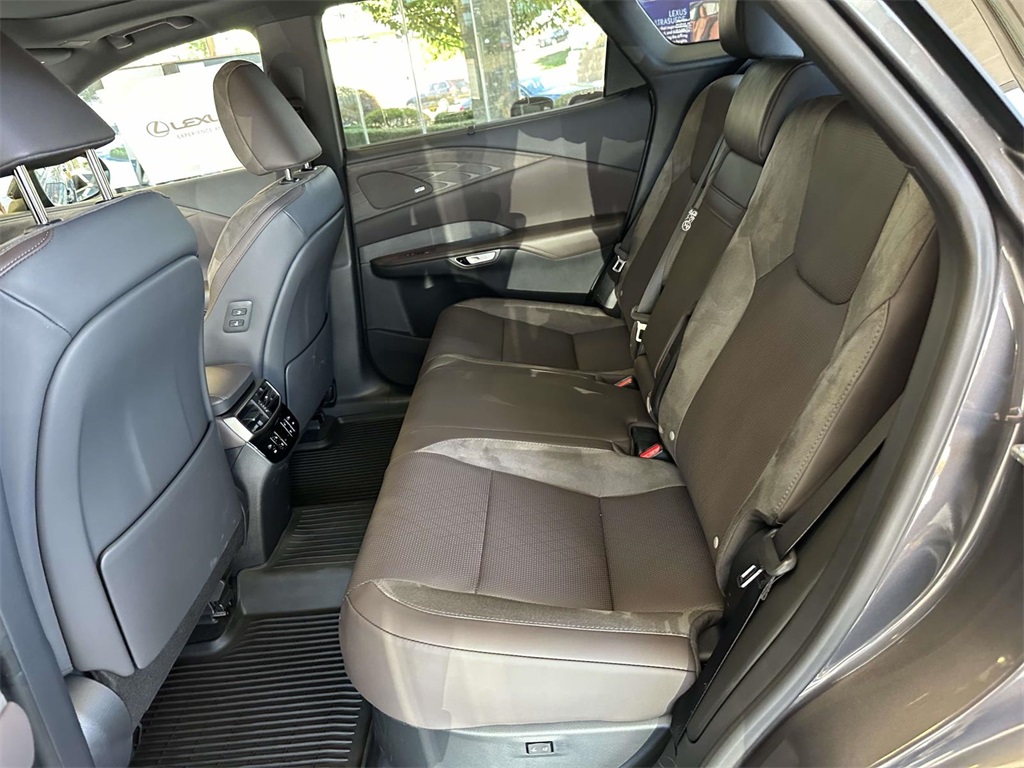 new 2025 Lexus RX car, priced at $77,604