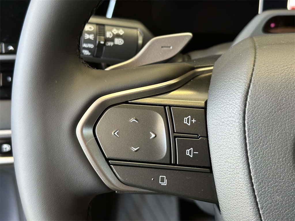 new 2025 Lexus RX car, priced at $77,604
