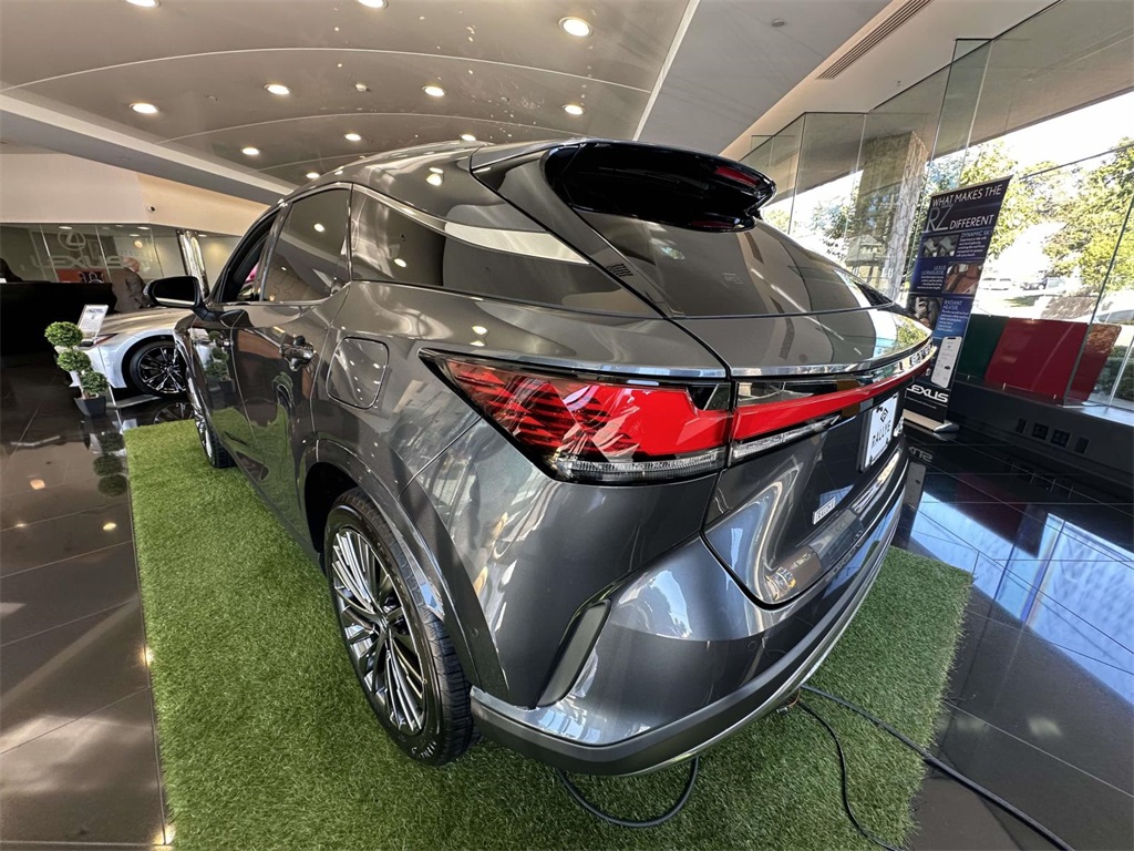 new 2025 Lexus RX car, priced at $77,604