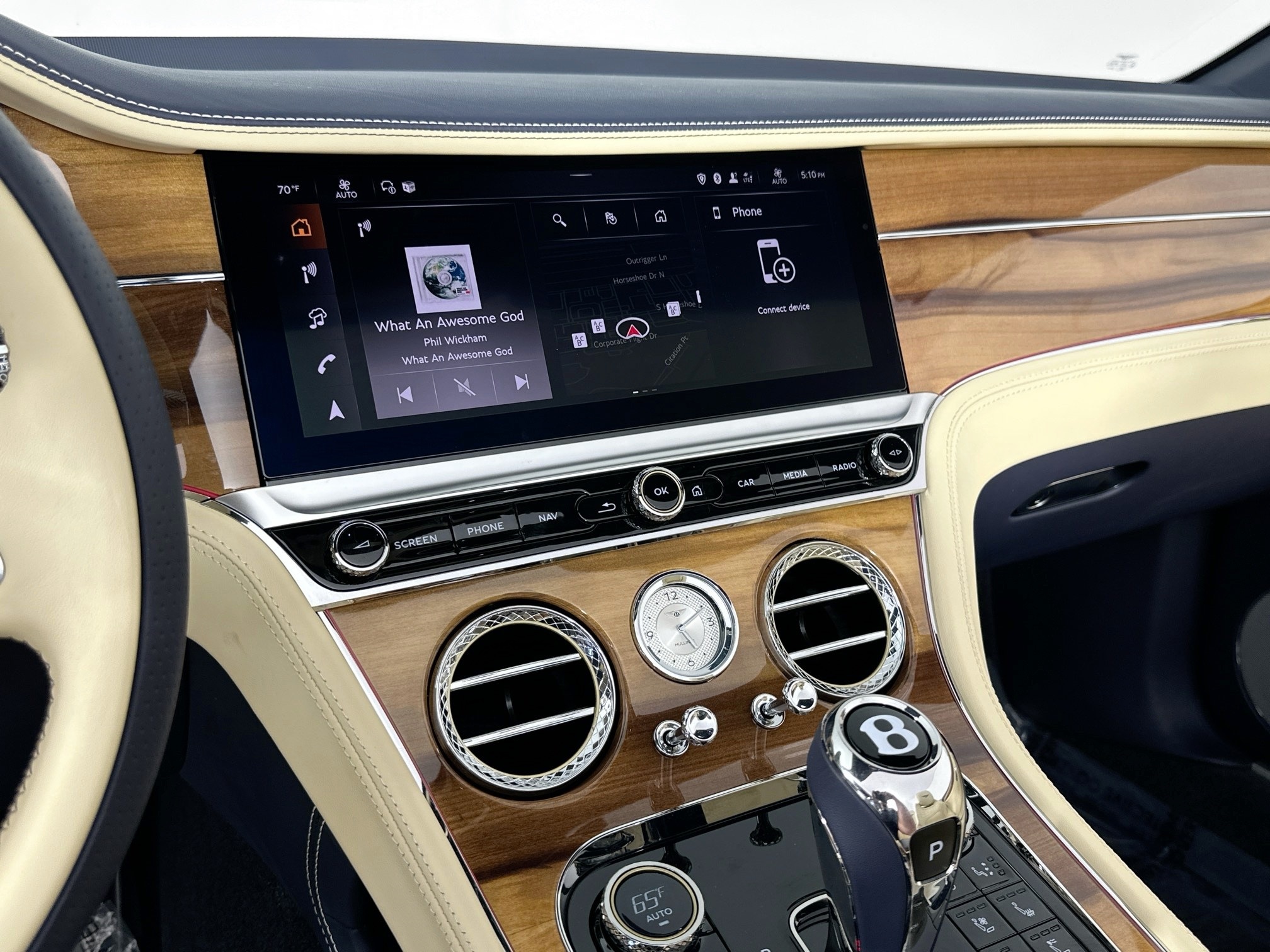 new 2025 Bentley Continental GTC car