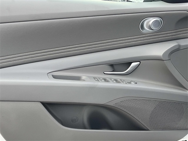 new 2026 Hyundai Elantra Hybrid car, priced at $28,590