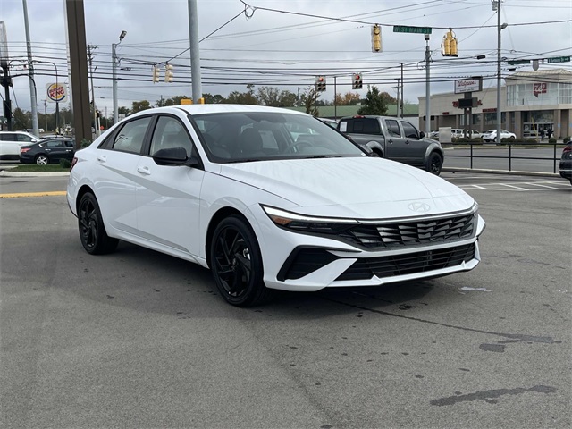 new 2026 Hyundai Elantra Hybrid car, priced at $28,590