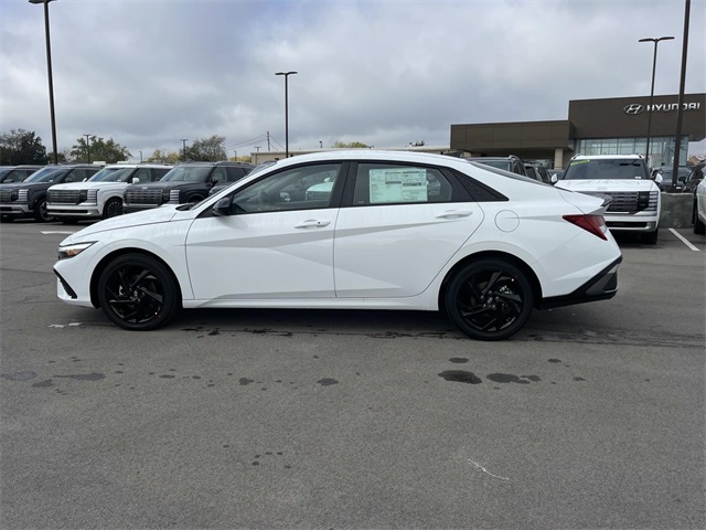new 2026 Hyundai Elantra Hybrid car, priced at $28,590