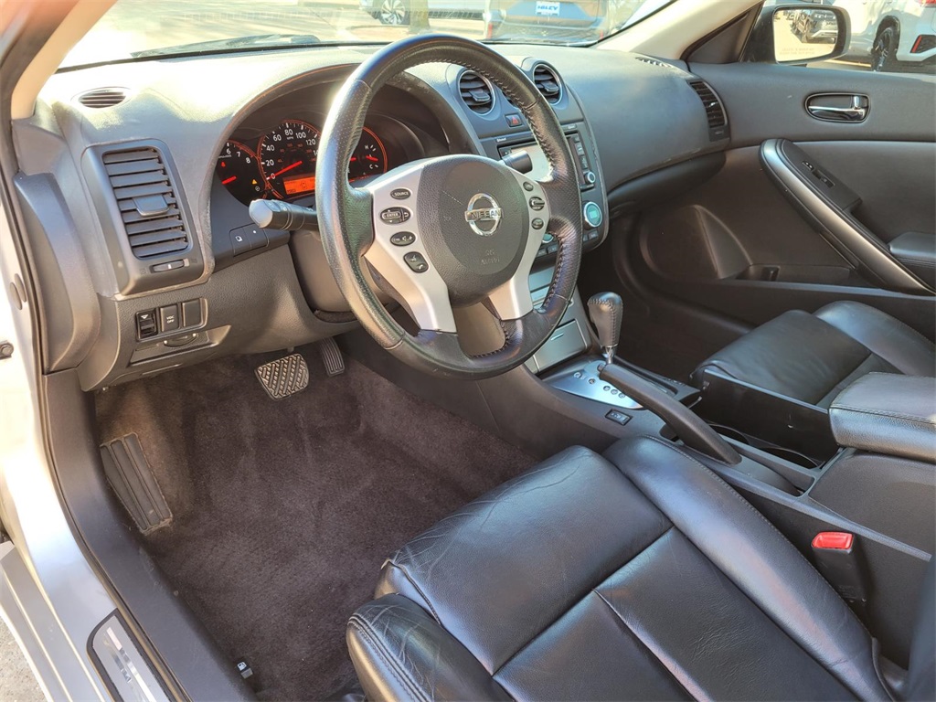 used 2009 Nissan Altima car, priced at $4,995