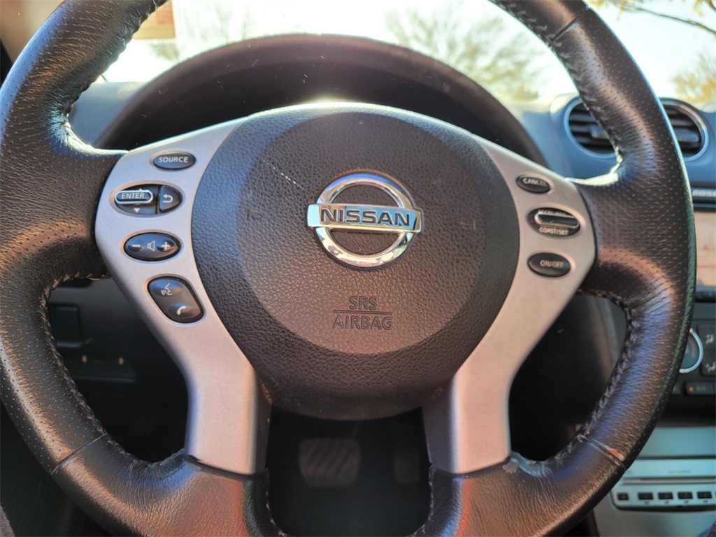 used 2009 Nissan Altima car, priced at $4,995