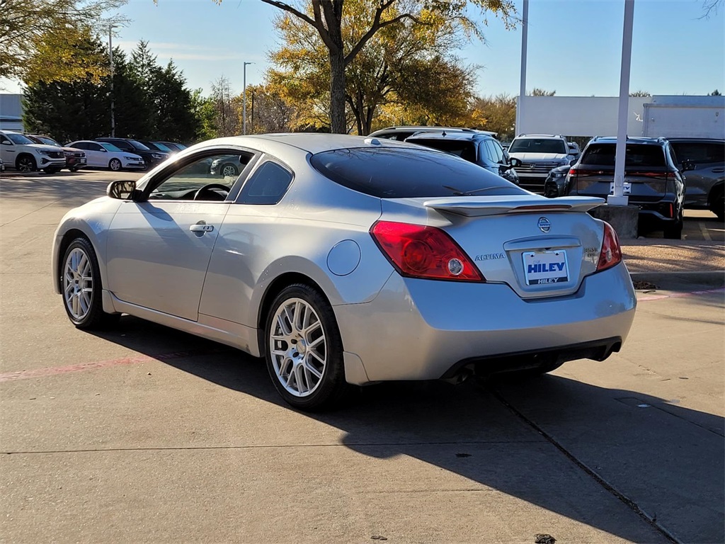 used 2009 Nissan Altima car, priced at $4,995