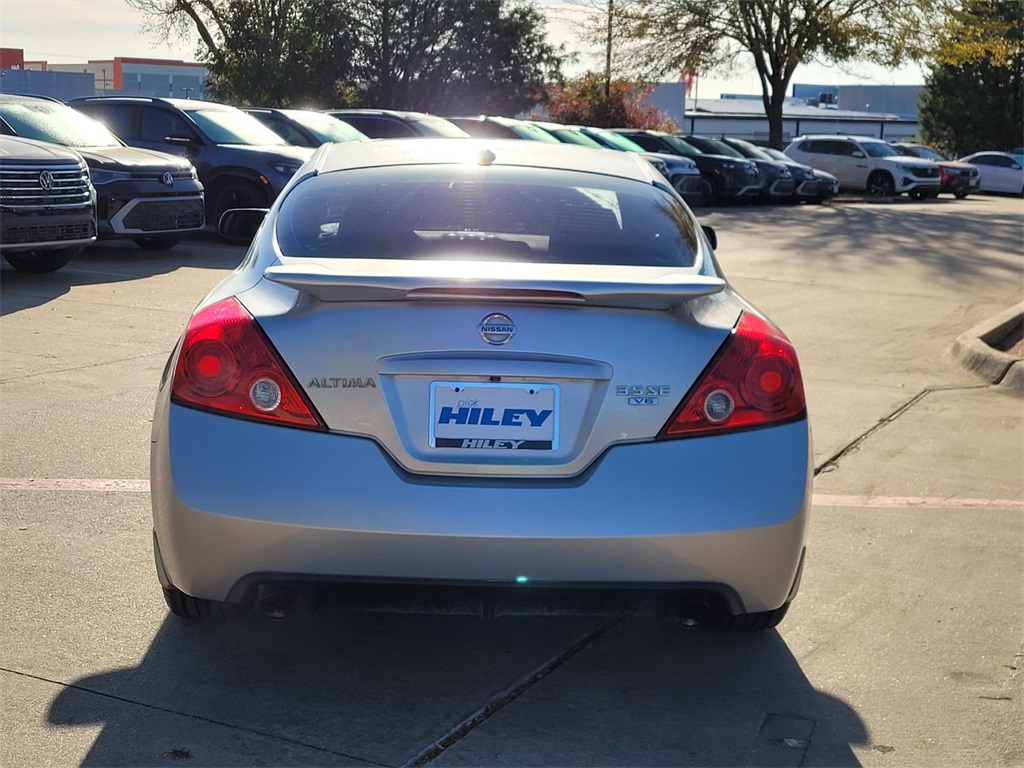 used 2009 Nissan Altima car, priced at $4,995