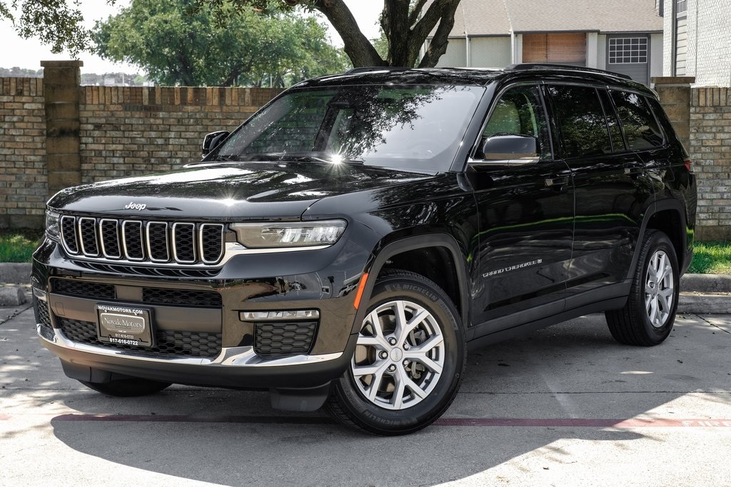 used 2022 Jeep Grand Cherokee L car, priced at $34,403