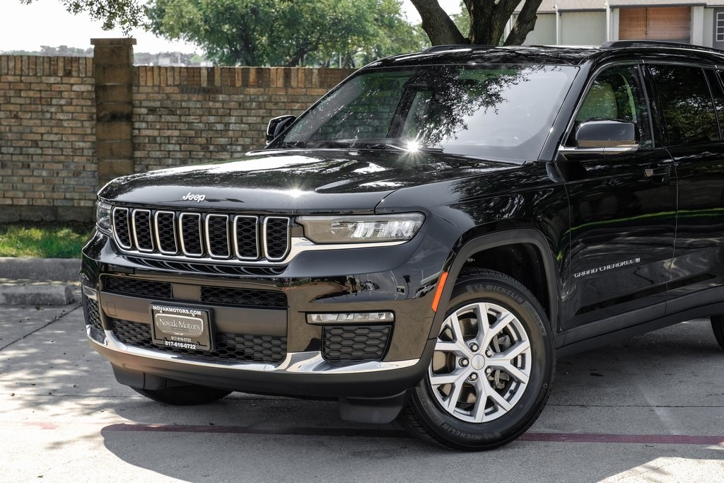 used 2022 Jeep Grand Cherokee L car, priced at $34,403