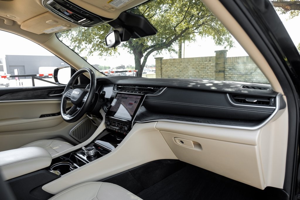used 2022 Jeep Grand Cherokee L car, priced at $34,403