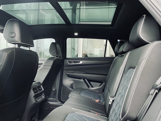 used 2024 Volkswagen Atlas Cross Sport car, priced at $39,900