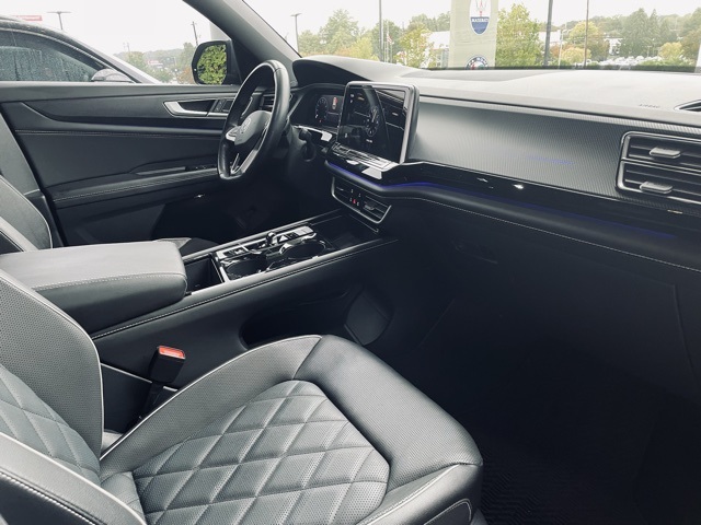 used 2024 Volkswagen Atlas Cross Sport car, priced at $39,900