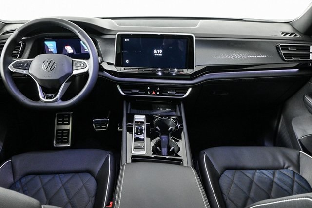 new 2025 Volkswagen Atlas Cross Sport car, priced at $54,182