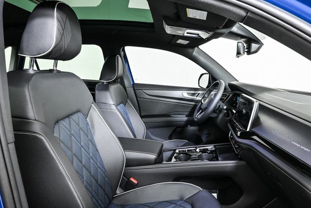 new 2025 Volkswagen Atlas Cross Sport car, priced at $54,182