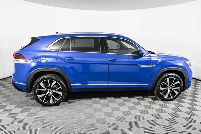 new 2025 Volkswagen Atlas Cross Sport car, priced at $54,182