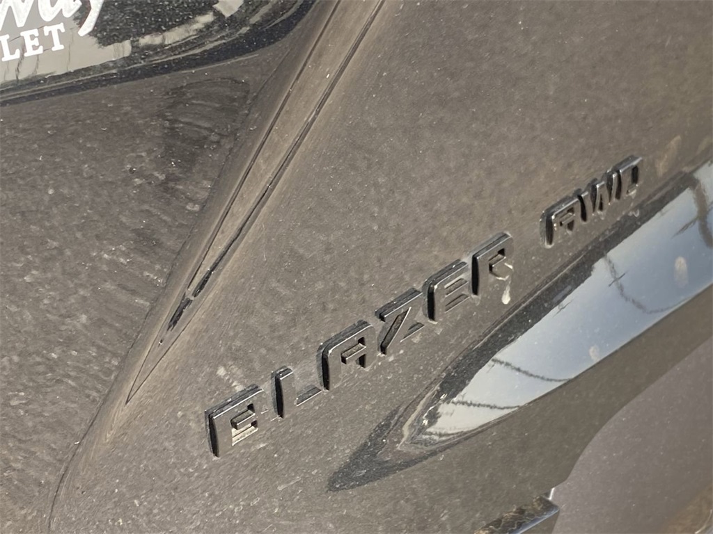 used 2025 Chevrolet Blazer car
