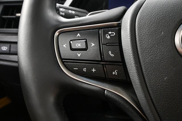 used 2022 Lexus ES car, priced at $37,839
