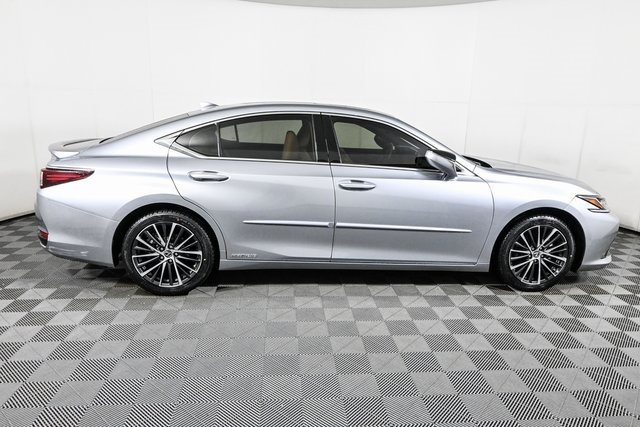 used 2022 Lexus ES car, priced at $37,839