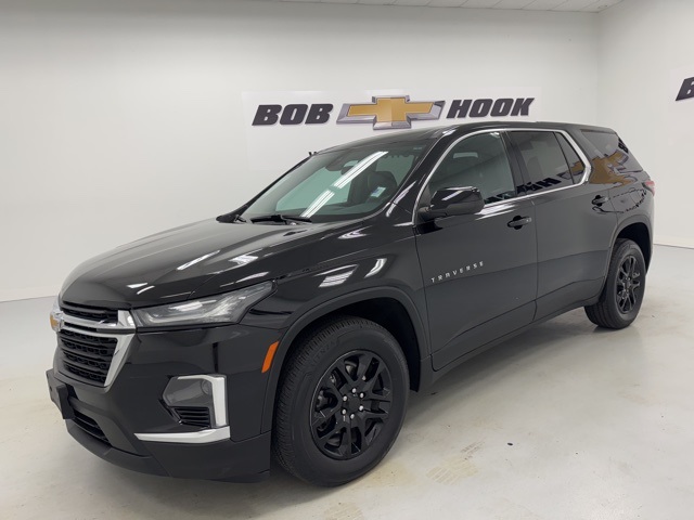used 2022 Chevrolet Traverse car, priced at $28,571