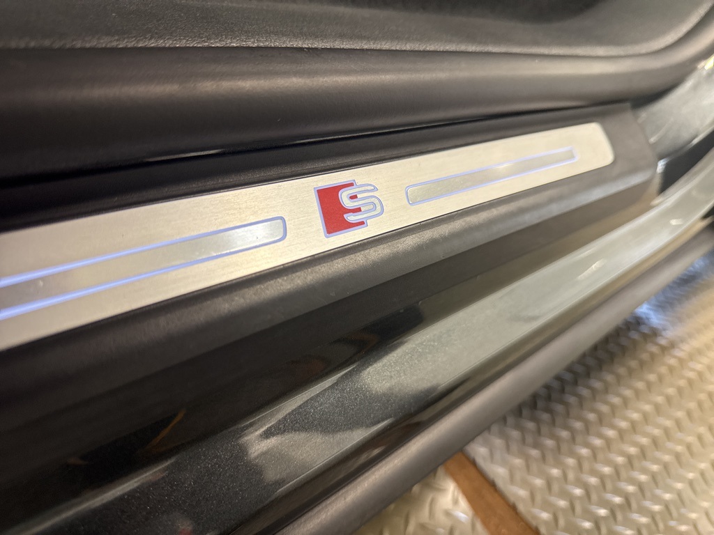 used 2021 Audi SQ8 car, priced at $47,254
