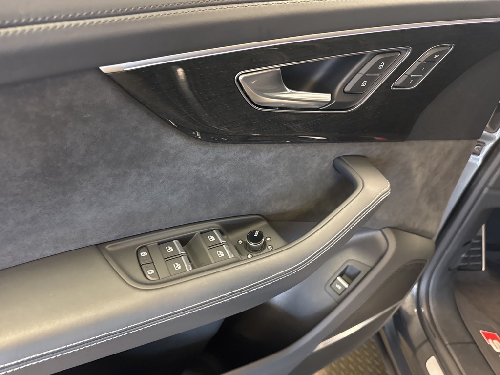used 2021 Audi SQ8 car, priced at $47,254