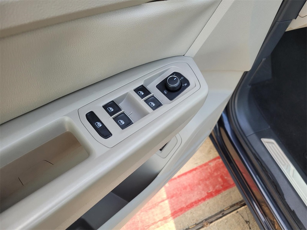 used 2019 Volkswagen Atlas car, priced at $17,990