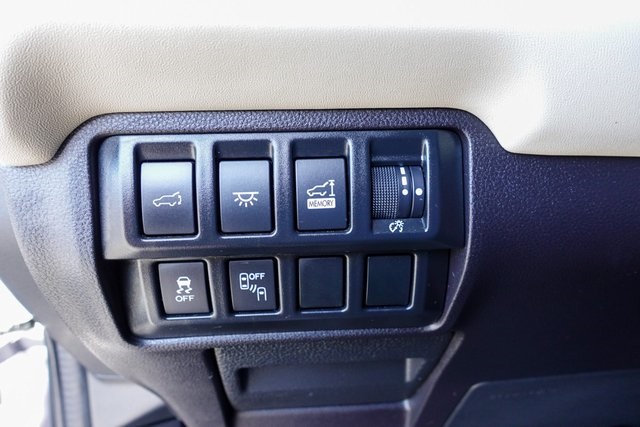 used 2020 Subaru Ascent car, priced at $25,733